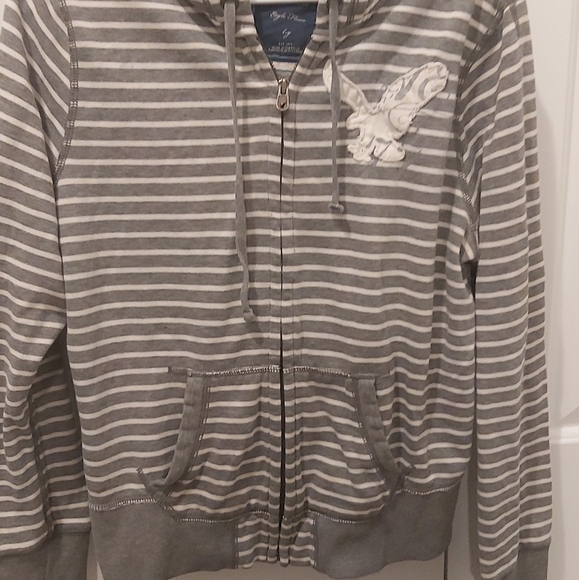 AE sweater - Picture 1 of 1